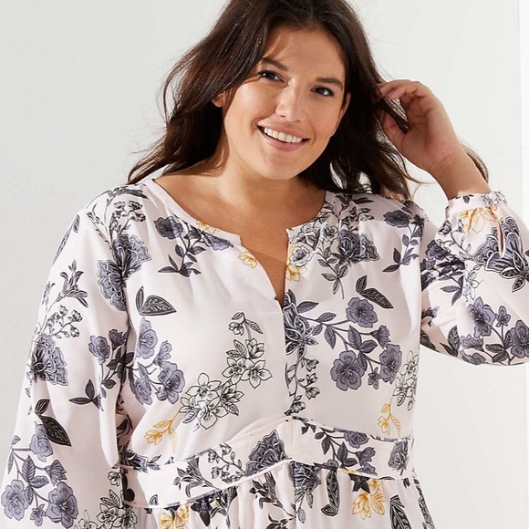 Ann Taylor LOFT Plus Floral Print top - Picture 2 of 8